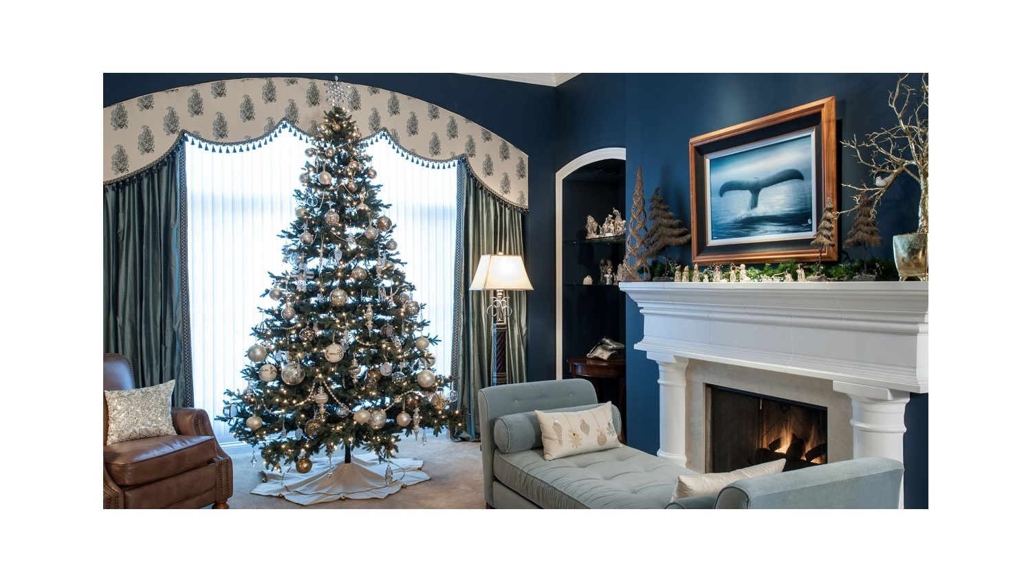 How To Decorate Your Christmas Tree Like a PRO