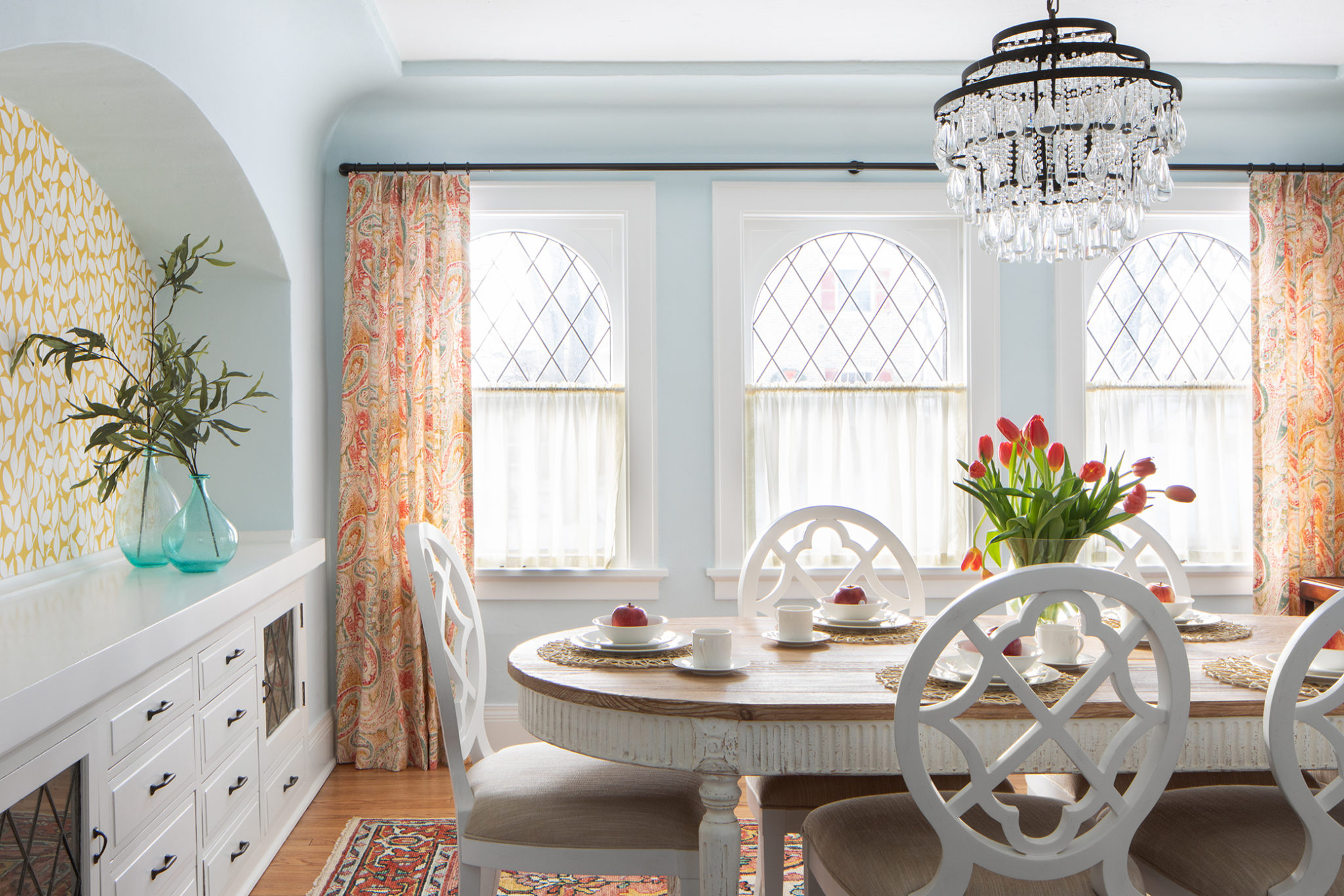 Gather Around the Table and Plan a Dining Room Makeover